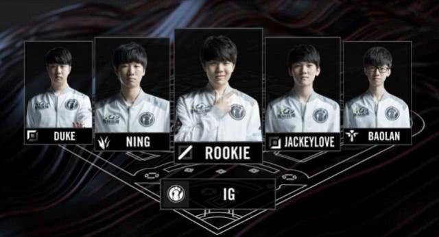 啼笑皆非 啼笑皆非