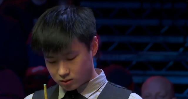 在球场上 在球场上